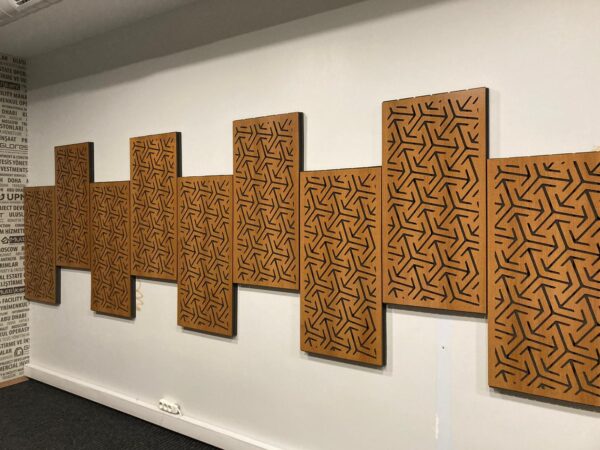 Desibel Akustik Özel Tasarım Ahşap Kaplı Akustik Panel 50X100 4cm